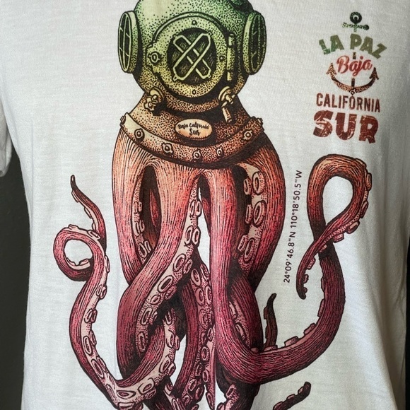 La Paz California Sur Graphic White T-Shirt, octopus- Size Large - Picture 11 of 12